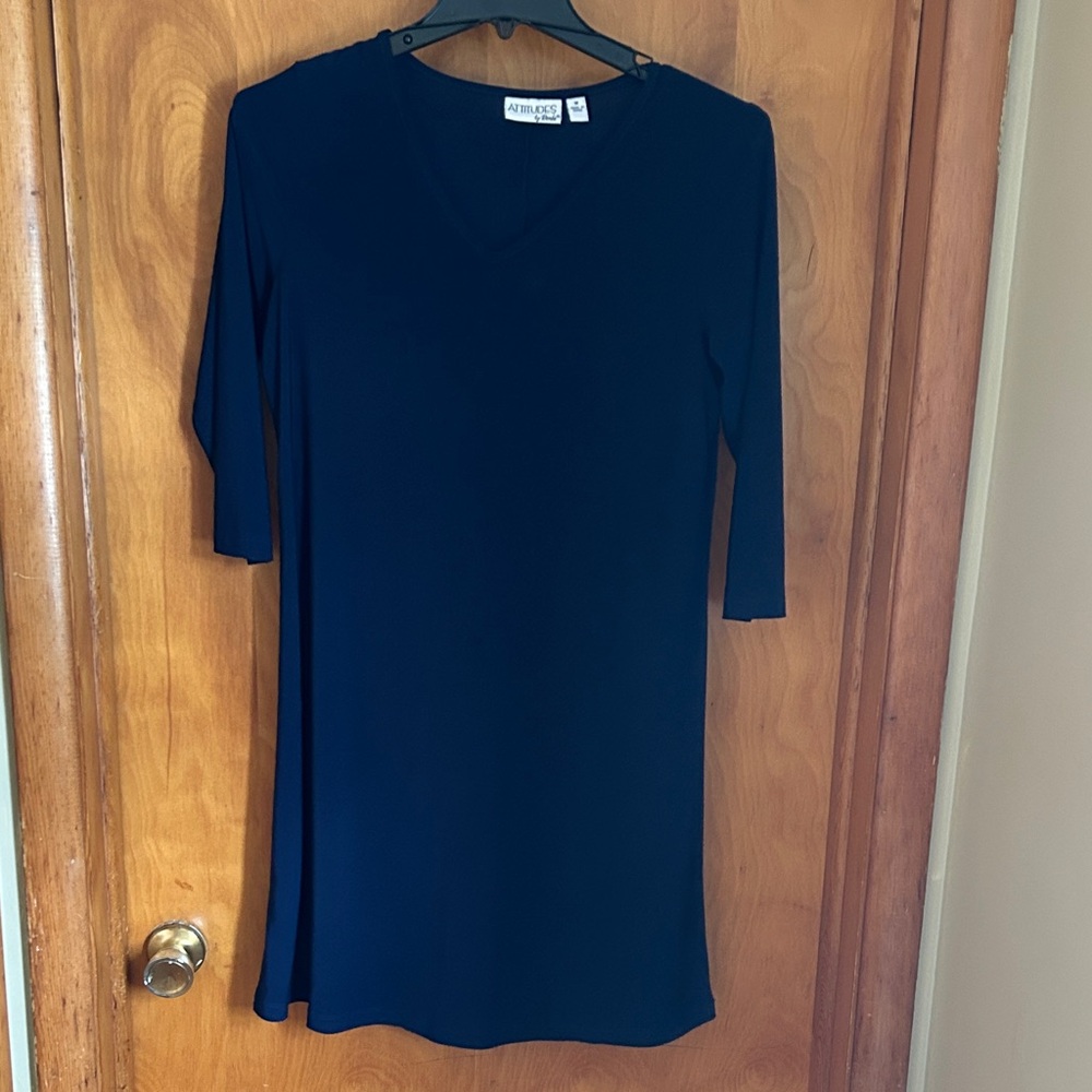 Avenue Navy V-Neck Midi Dress